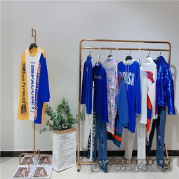 潮牌女装亮点国际2019秋冬折扣 尾货库存批发与箱包销售的商机解析